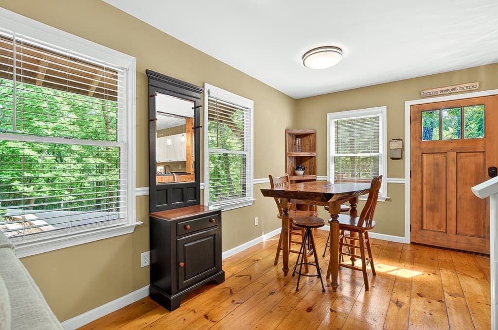 747 Mountain Oak Road, Ellijay GA 30540 - Photo