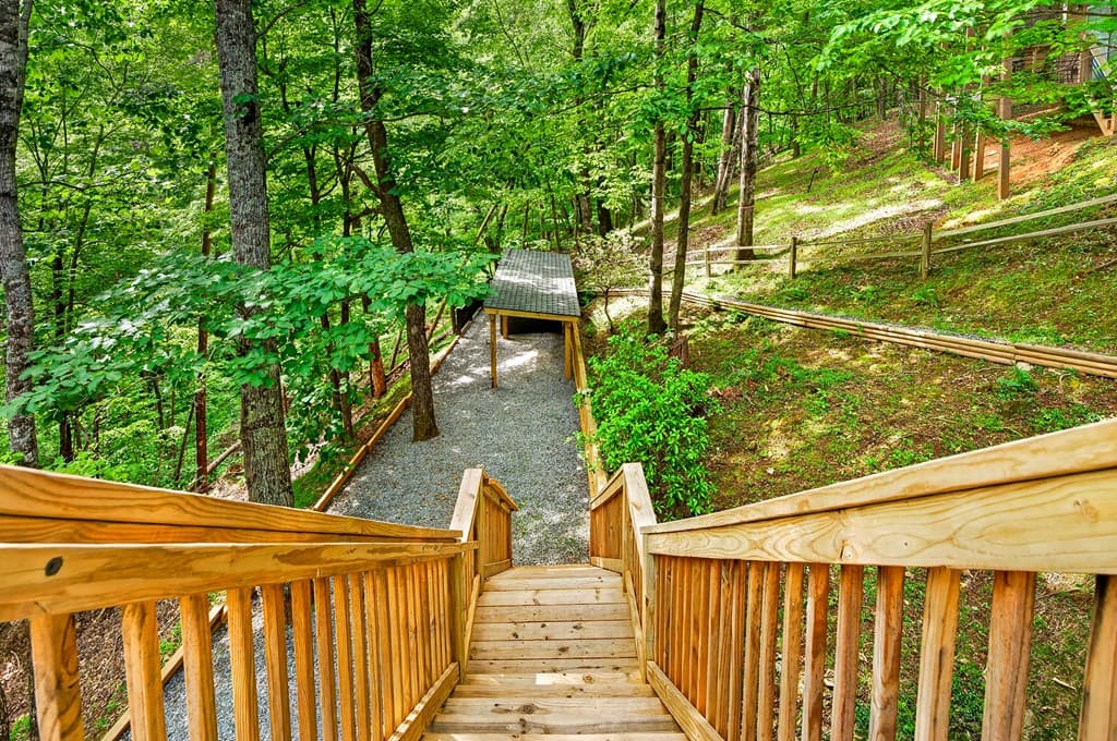 747 Mountain Oak Road, Ellijay GA 30540 - Photo