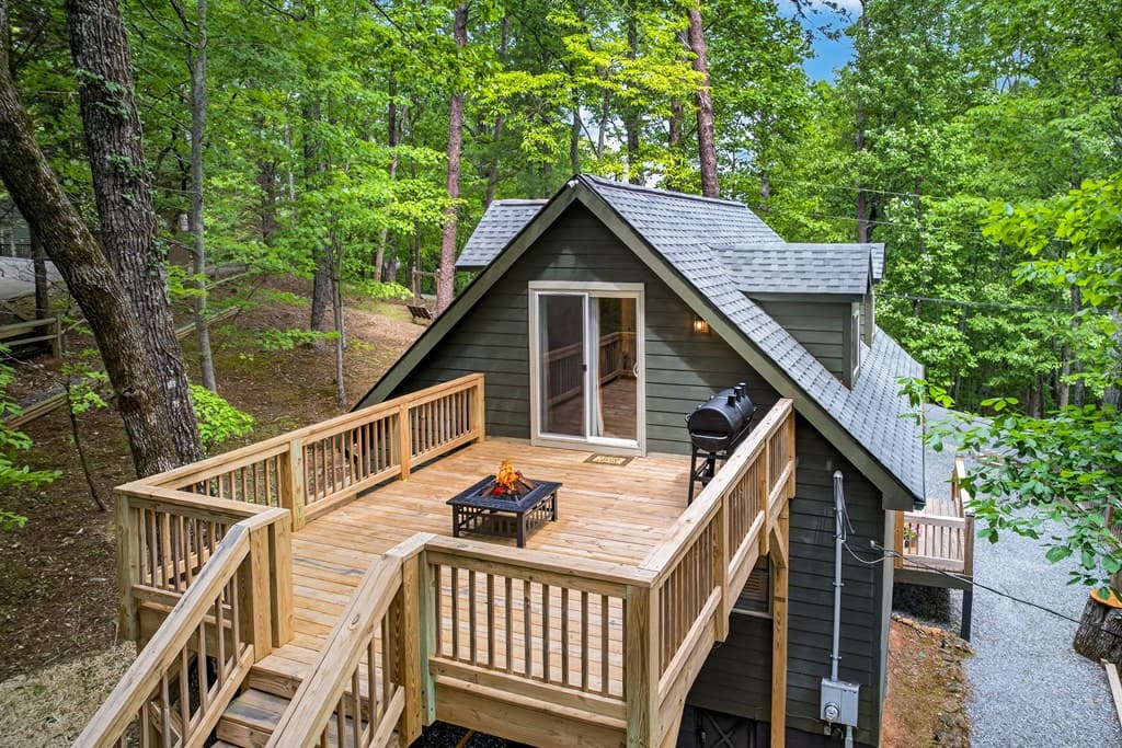 747 Mountain Oak Road, Ellijay GA 30540 - Photo