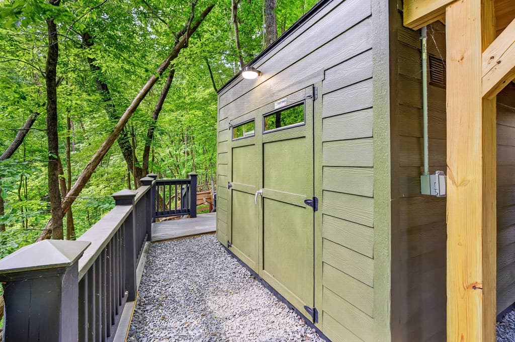 747 Mountain Oak Road, Ellijay GA 30540 - Photo