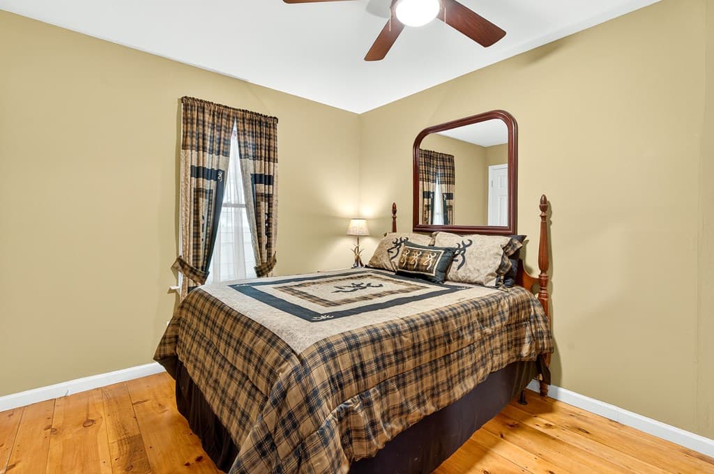 747 Mountain Oak Road, Ellijay GA 30540 - Photo
