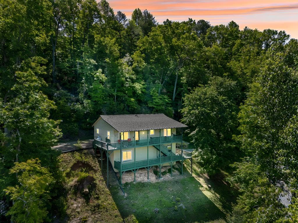 81 Trinity Drive, Murphy NC 28906 - Primary photo