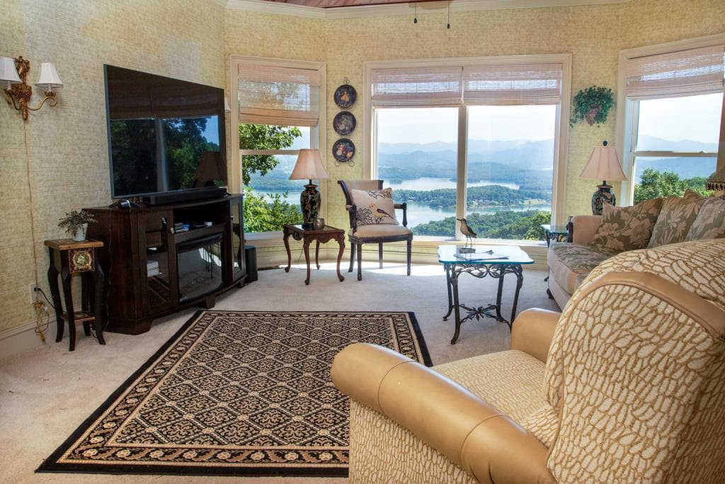 786 Ramey Mountain Road, Hiawassee GA 30546 - Photo