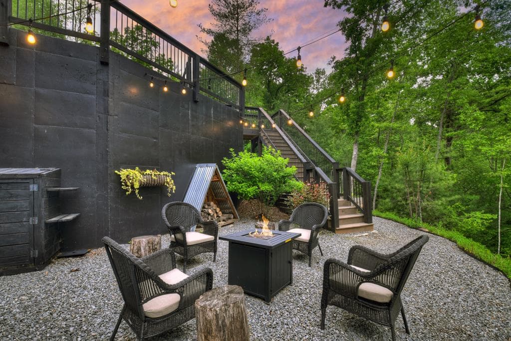 819 Hap Holt Road, Ellijay GA 30540 - Photo
