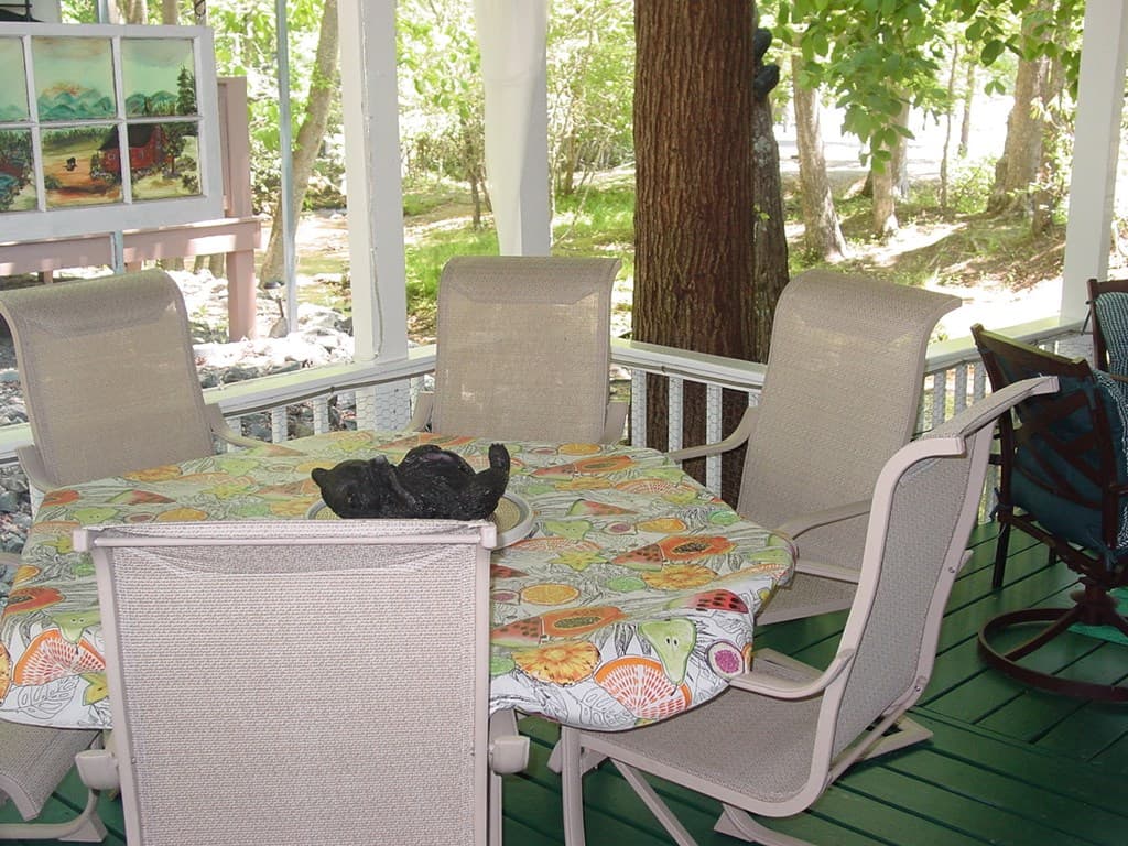 1047 Creekside Drive, Hiawassee GA 30546 - Photo
