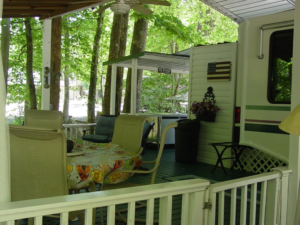 1047 Creekside Drive, Hiawassee GA 30546 - Photo