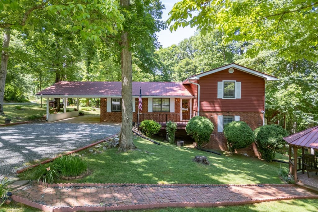 7581 Old Hwy 76, Morganton GA 30560 - Photo