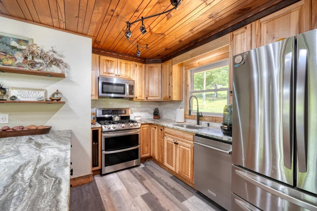 4836 Owltown Road, Blairsville GA 30512 - Photo