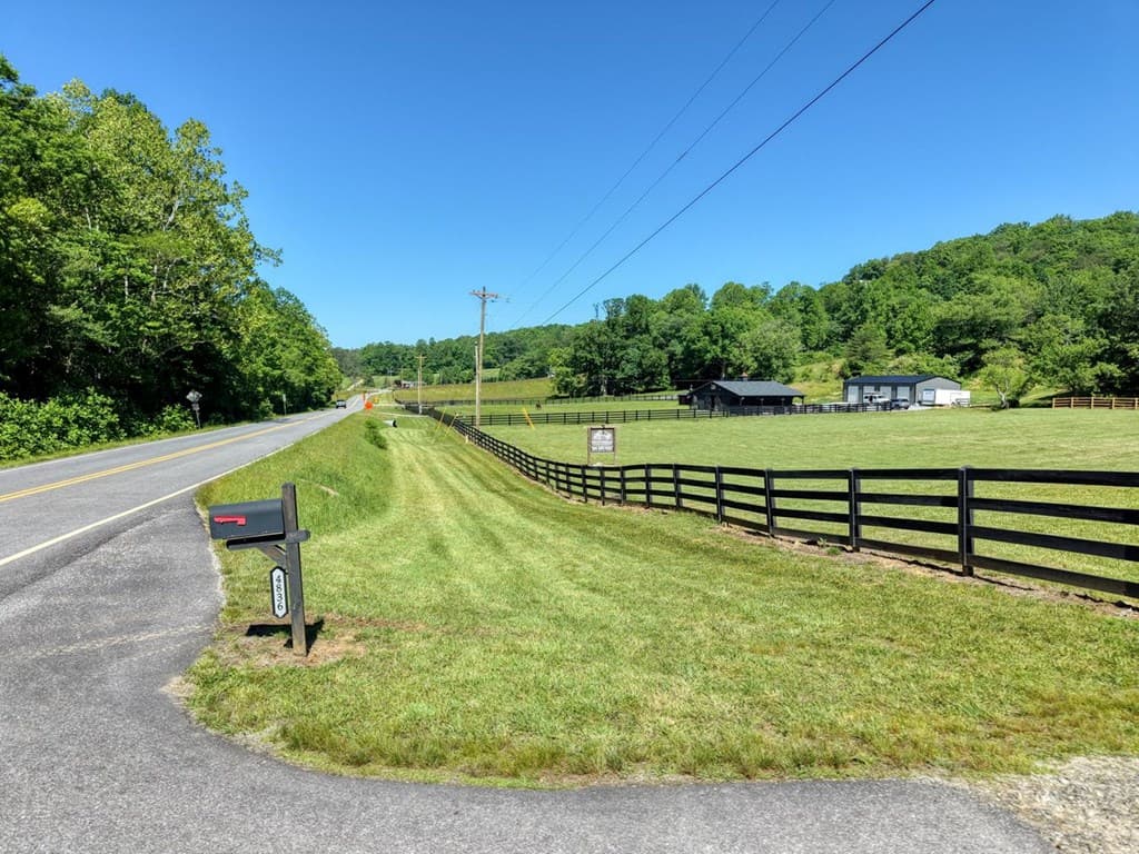 4836 Owltown Road, Blairsville GA 30512 - Photo