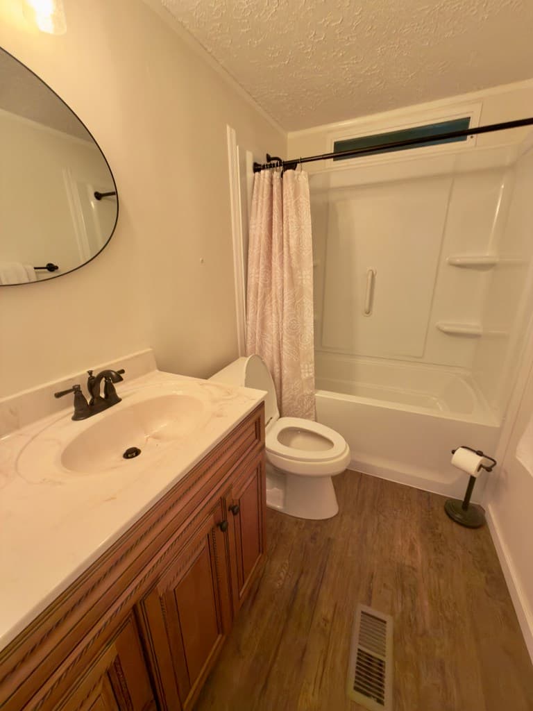 777 Lakeside Drive, Blairsville GA 30512 - Photo