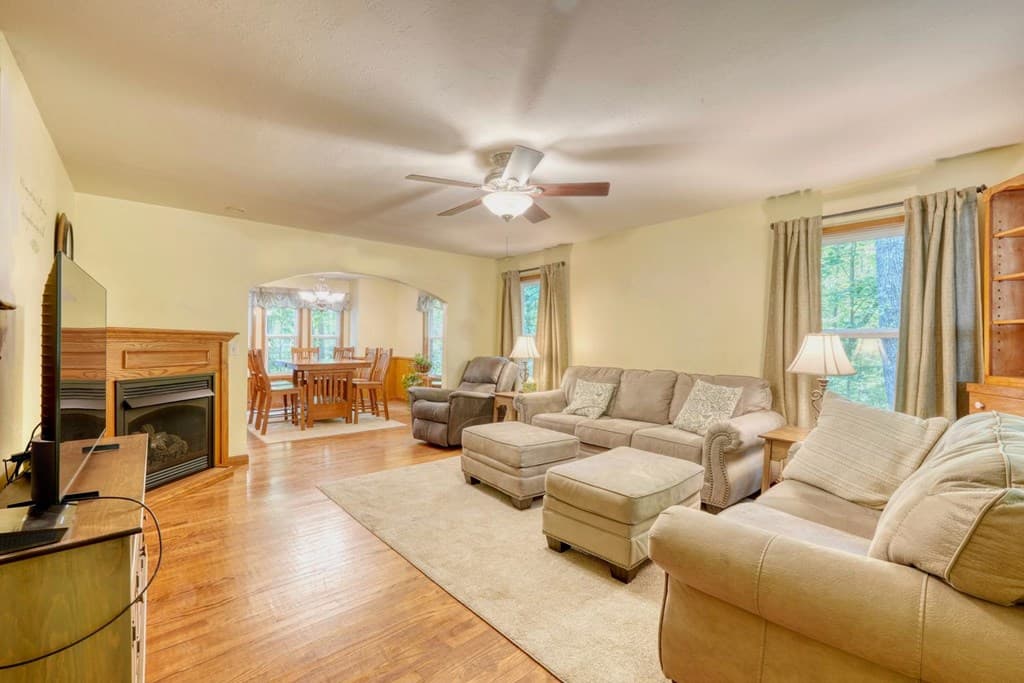 109 Pisgah Drive, Blairsville GA 30512 - Photo