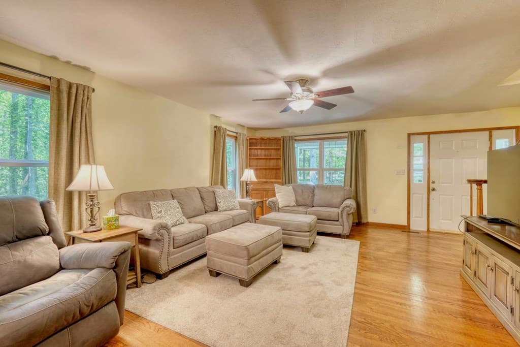 109 Pisgah Drive, Blairsville GA 30512 - Photo