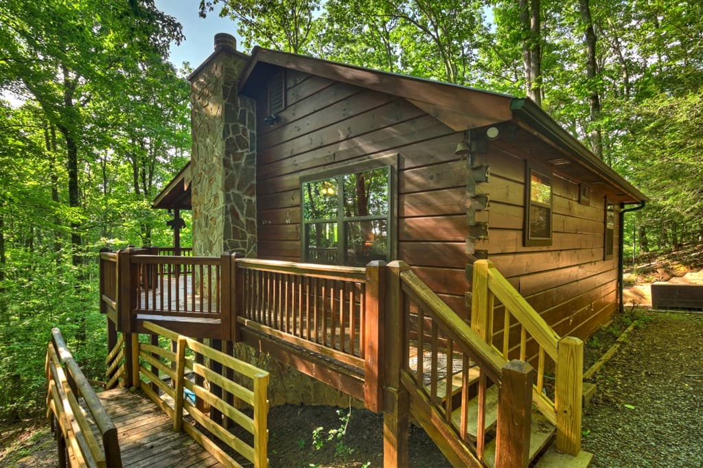 423 Laurel Creek Road, Blue Ridge GA 30513 - Photo