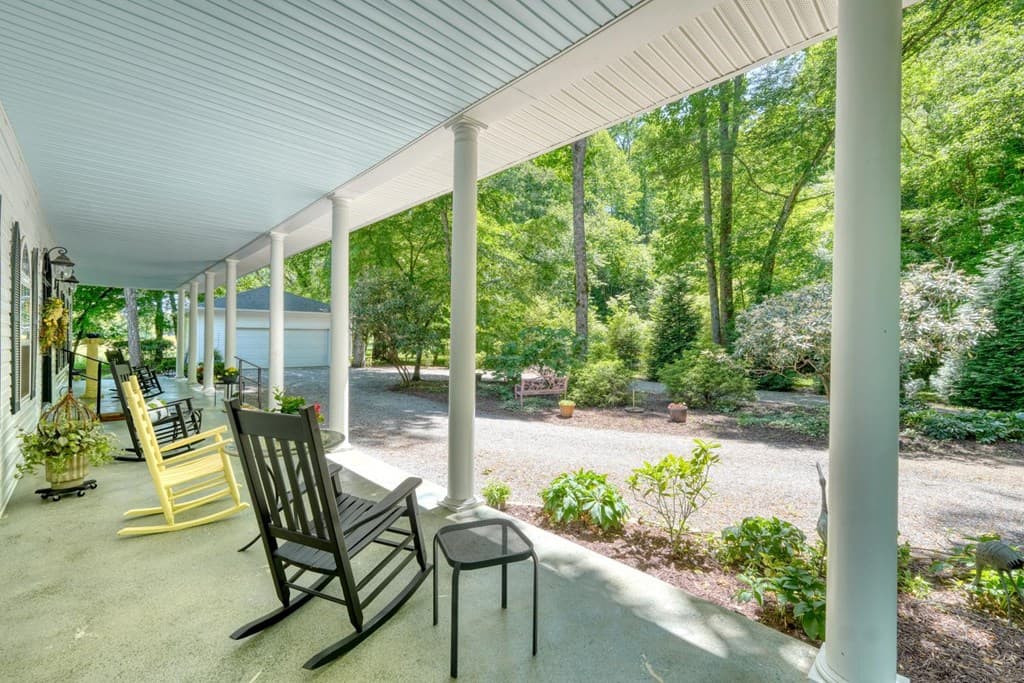 198 Riverbend Drive, Hayesville NC 28904 - Photo