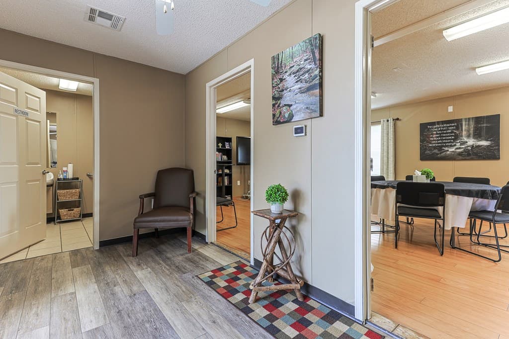 7288 Highway 515 N, Ellijay GA 30536 - Photo
