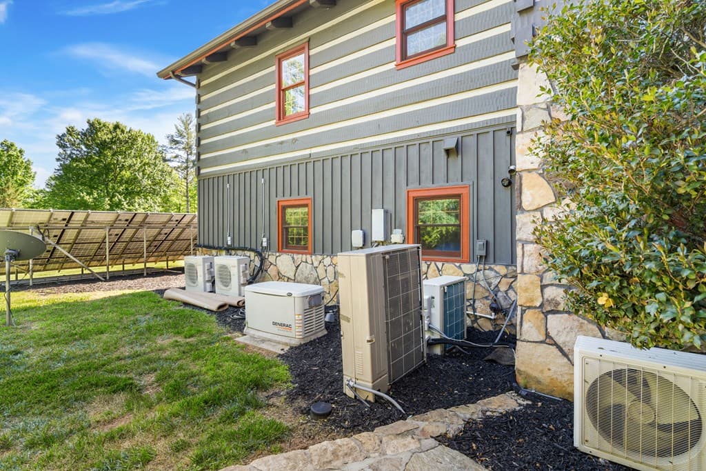 593 Turkey Trot Road, Blairsville GA 30512 - Photo