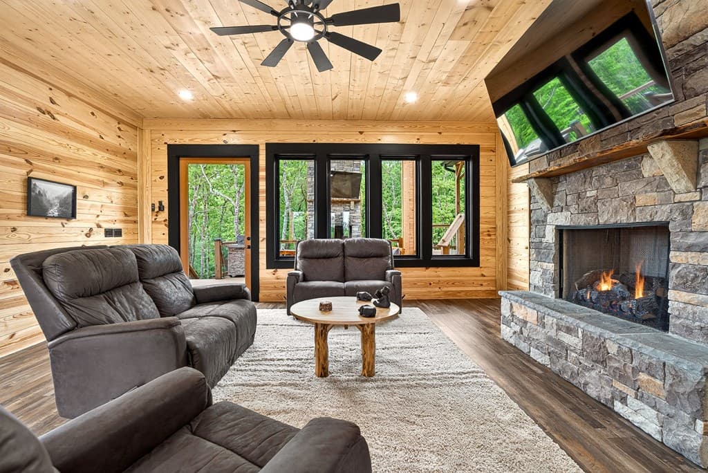 281 High Summit Drive, Talking Rock GA 30175 - Photo