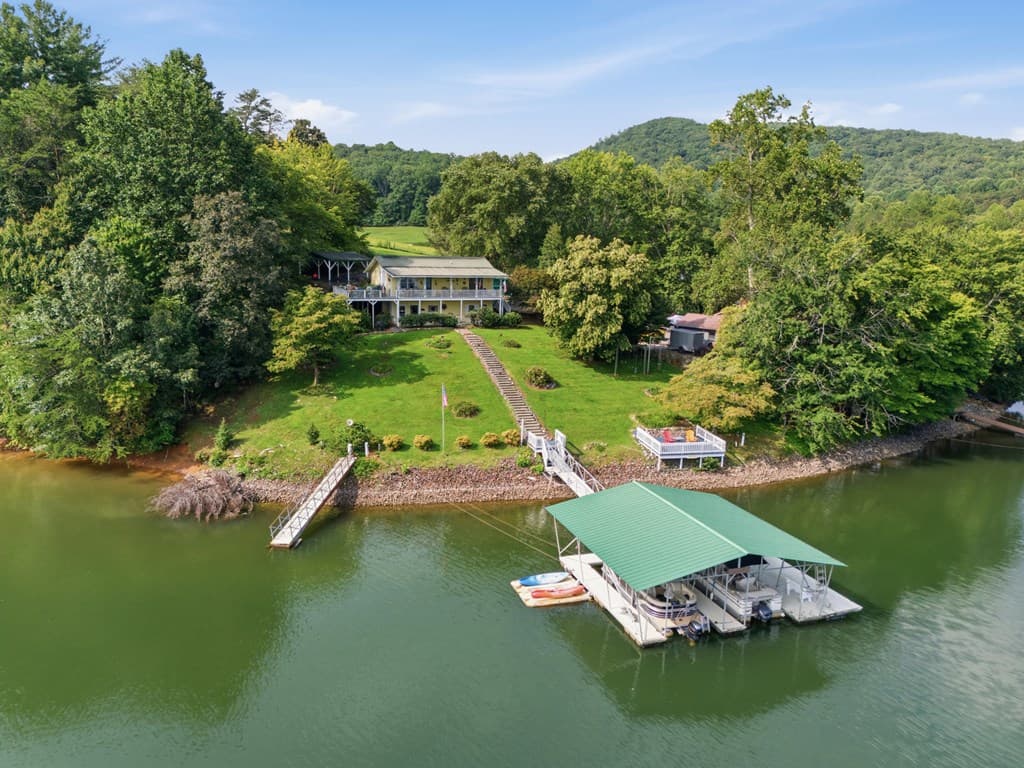 1035 Laurel Lane, Hiawassee GA 30546 - Photo