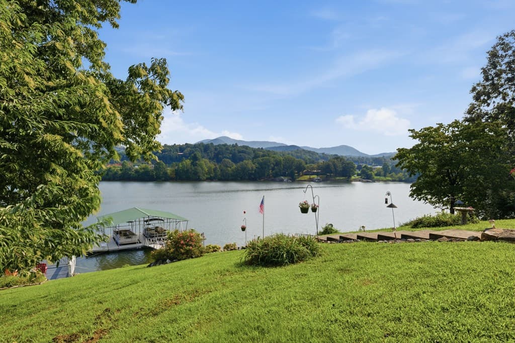 1035 Laurel Lane, Hiawassee GA 30546 - Photo
