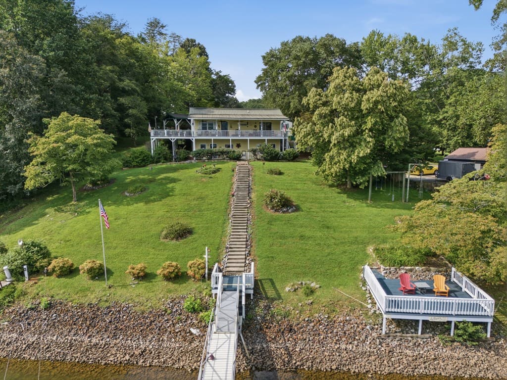1035 Laurel Lane, Hiawassee GA 30546 - Photo