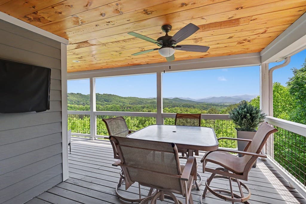 9 Queens Ct, Blairsville GA 30512 - Photo