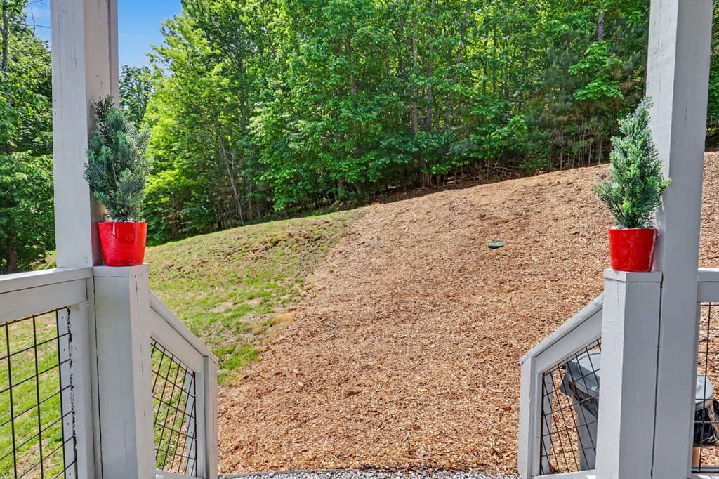 9 Queens Ct, Blairsville GA 30512 - Photo