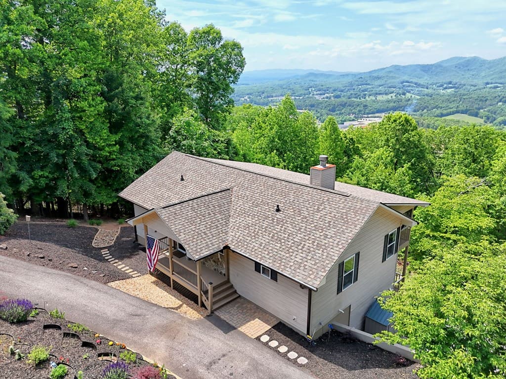 1157 Summit Way, Blairsville GA 30512 - Photo