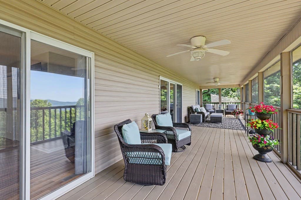 1157 Summit Way, Blairsville GA 30512 - Photo