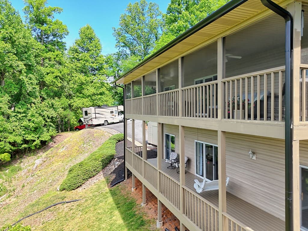 1157 Summit Way, Blairsville GA 30512 - Photo