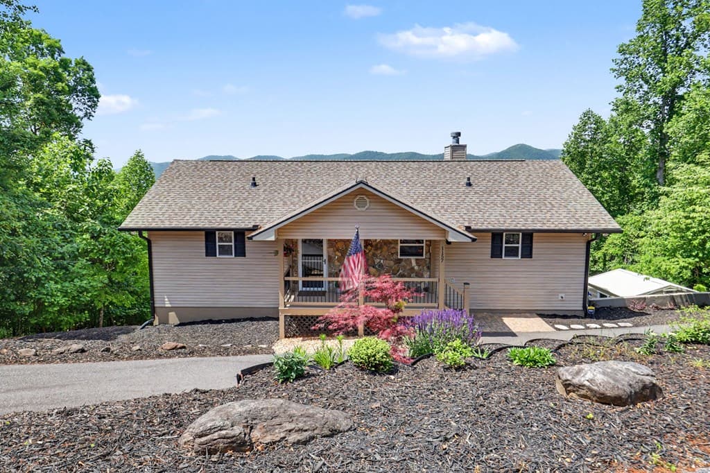 1157 Summit Way, Blairsville GA 30512 - Photo