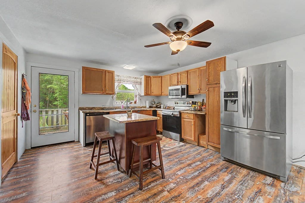 3325 Pack Mountain Road, Murphy NC 28906 - Photo