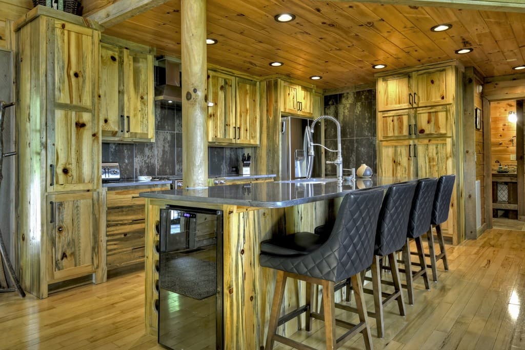 46 Cochise Road, Blue Ridge GA 30513 - Photo