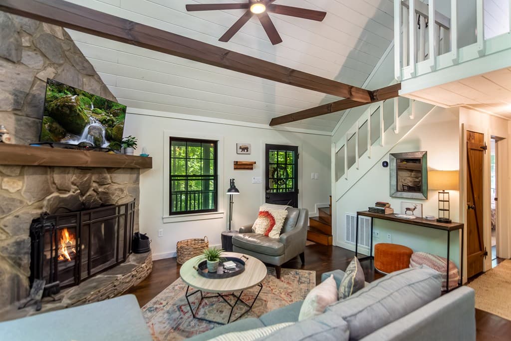 317 North Pine Road, Ellijay GA 30536 - Photo