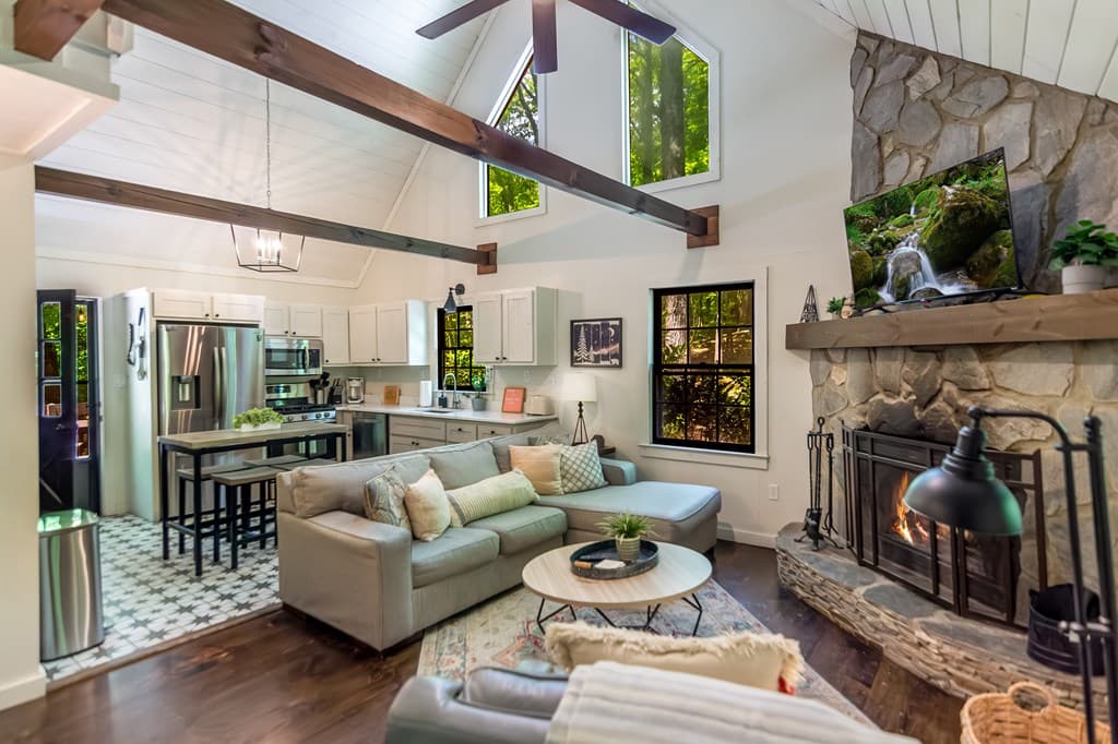 317 North Pine Road, Ellijay GA 30536 - Photo