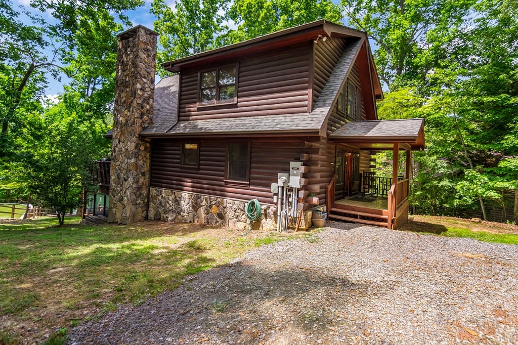 22 Waterloon Trl, Morganton GA 30560 - Photo