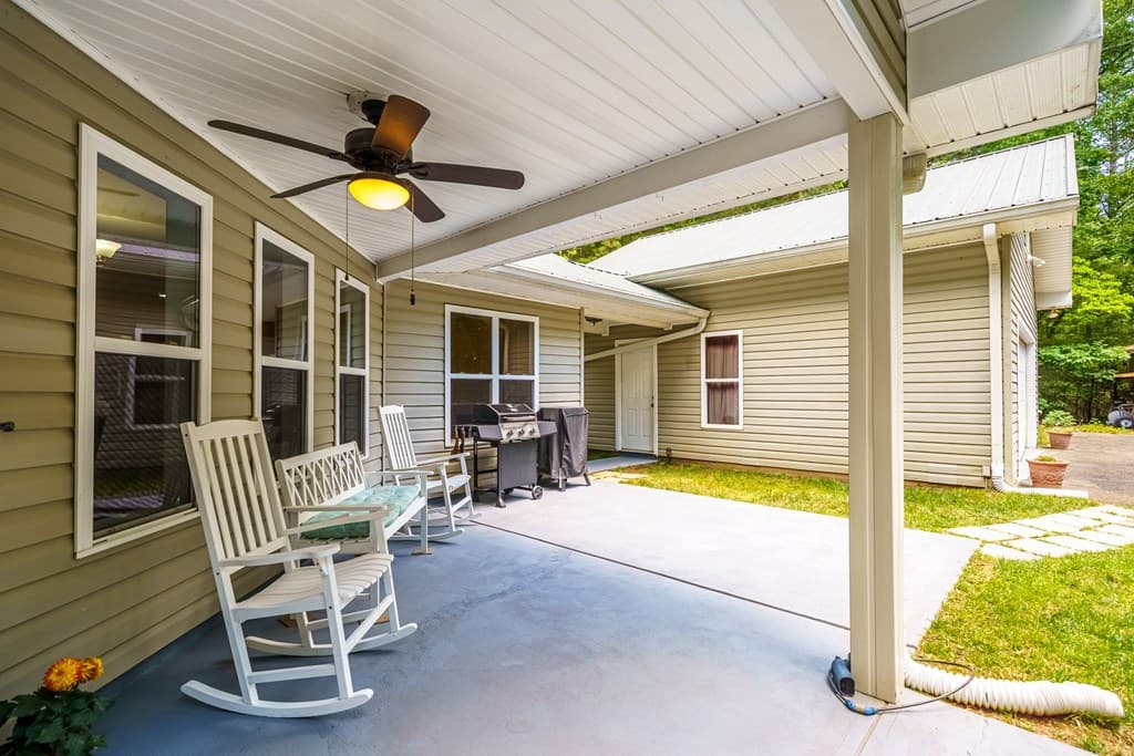 9121 Roy Road, Ellijay GA 30536 - Photo
