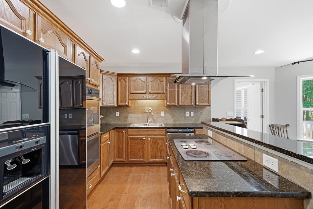 9121 Roy Road, Ellijay GA 30536 - Photo