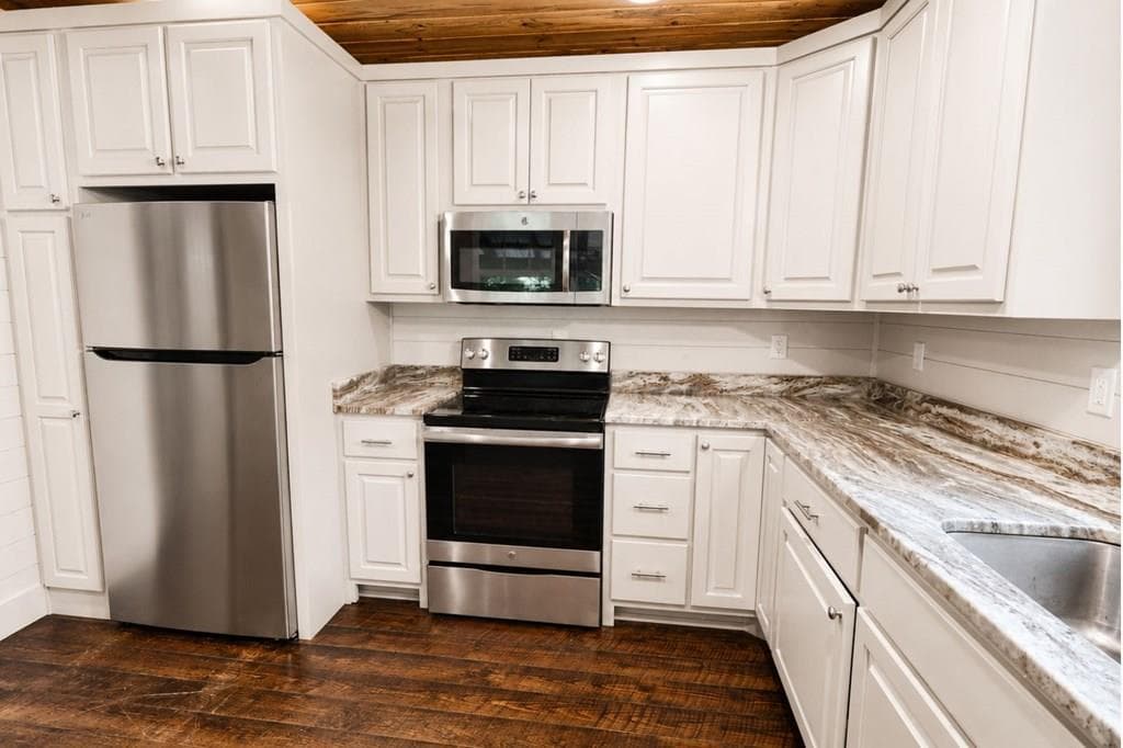 2087 Chatsworth Hwy, Ellijay GA 30540 - Photo