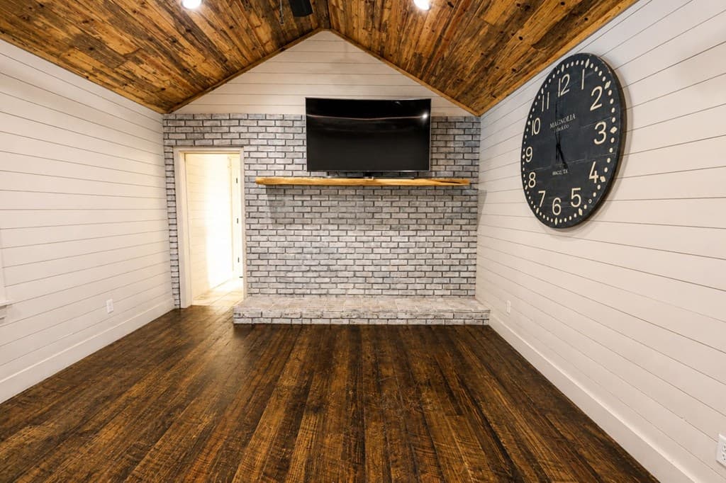 2087 Chatsworth Hwy, Ellijay GA 30540 - Photo
