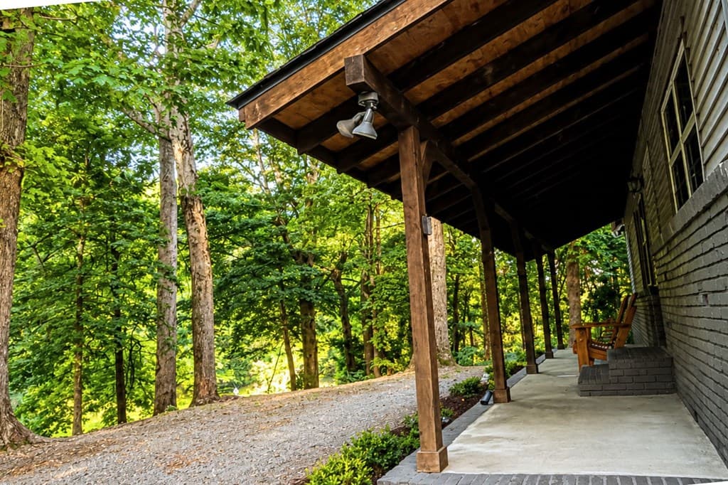 2087 Chatsworth Hwy, Ellijay GA 30540 - Photo