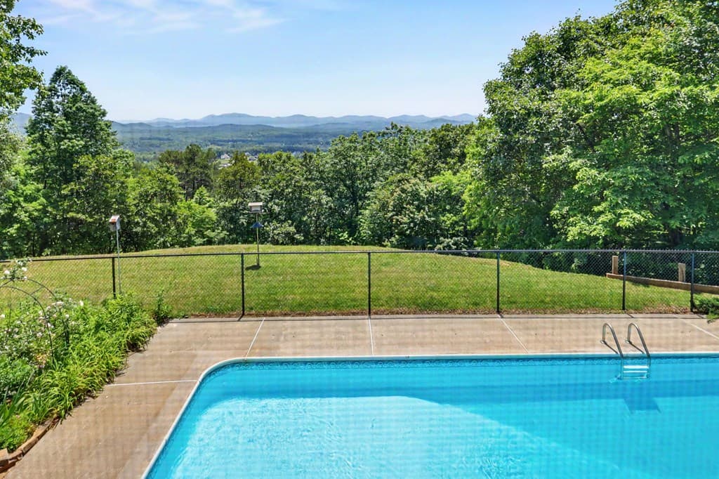 80 Thousand Oaks Road, Blairsville GA 30512 - Photo