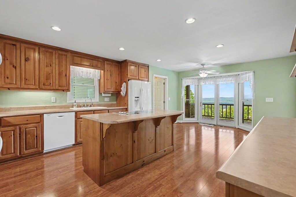 80 Thousand Oaks Road, Blairsville GA 30512 - Photo