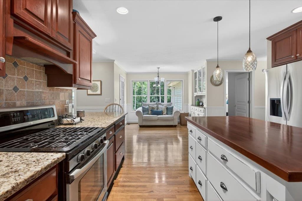 96 Oak Ridge Lane, Ellijay GA 30536 - Photo