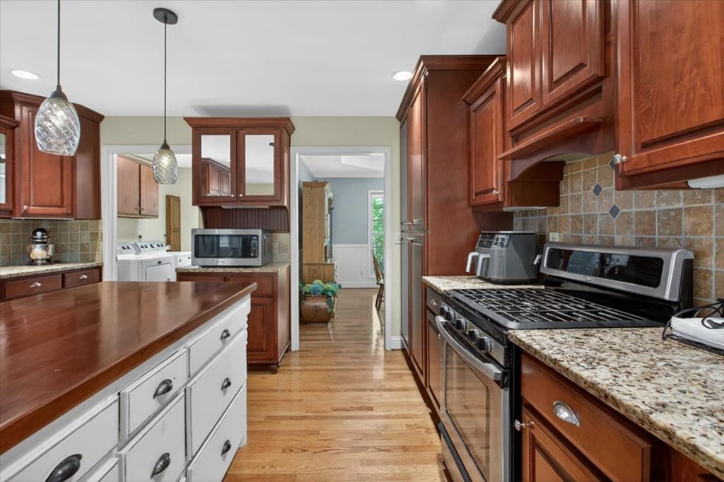96 Oak Ridge Lane, Ellijay GA 30536 - Photo