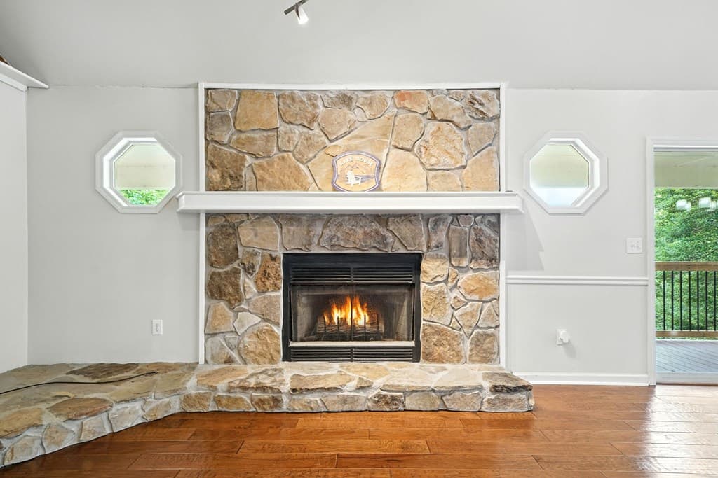 27 Twin Brook Drive, Blairsville GA 30512 - Photo