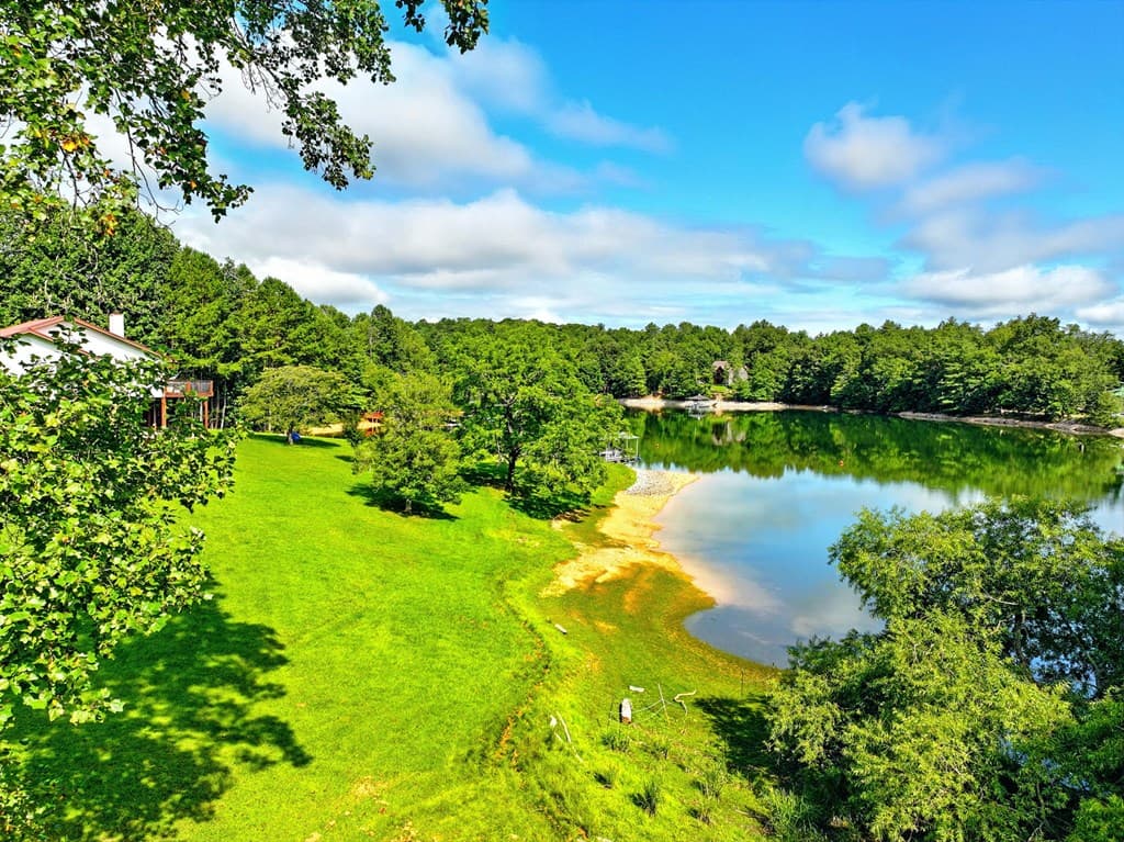 27 Twin Brook Drive, Blairsville GA 30512 - Photo