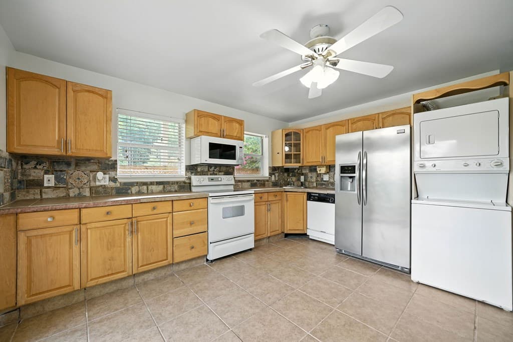 27 Twin Brook Drive, Blairsville GA 30512 - Photo