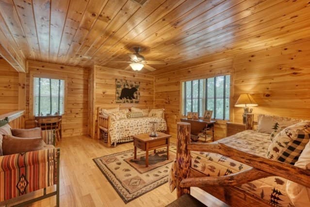 45 Kd Lane, Ellijay GA 30540 - Photo