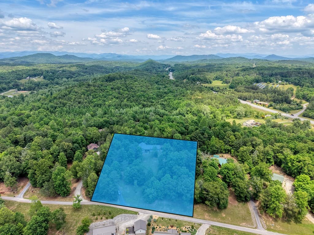 290 Butterball Boulevard, Murphy NC 28906 - Photo