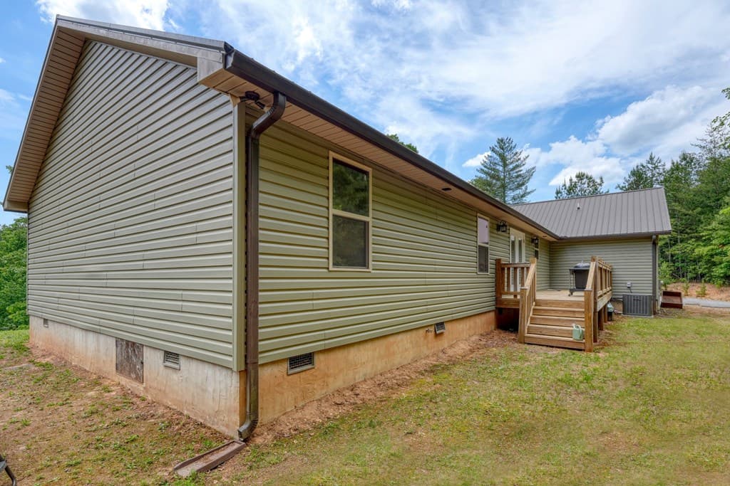 290 Butterball Boulevard, Murphy NC 28906 - Photo